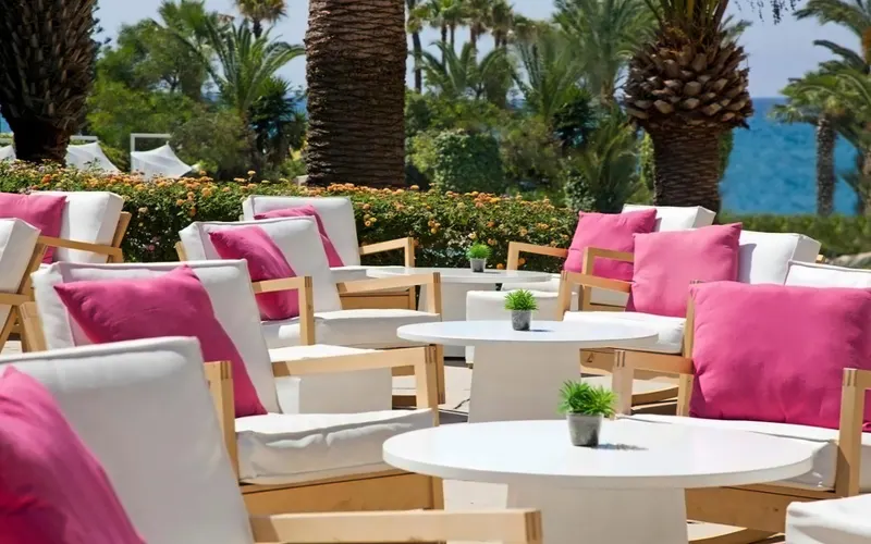 Sandy Beach Hotel