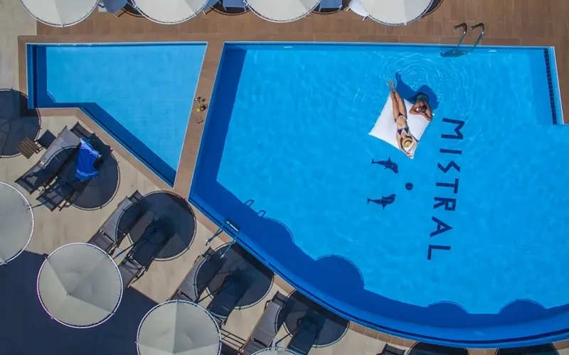 Mistral Mare Hotel