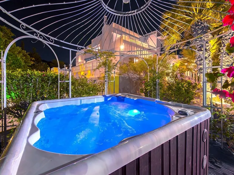 Villa Small Paradise