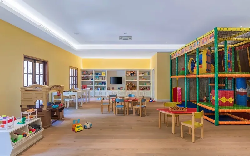 Elysium Hotel & Resort