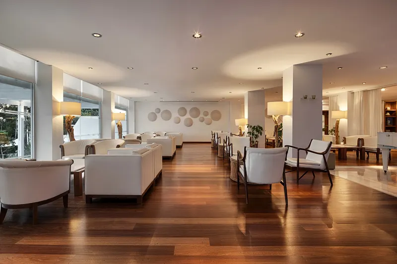 Grecian Sands Hotel