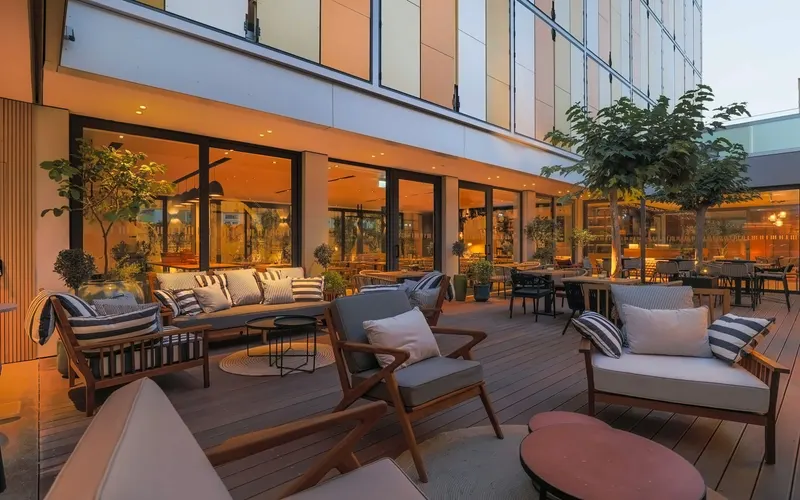 Hotel Indigo Larnaca (Adults Only 18+)