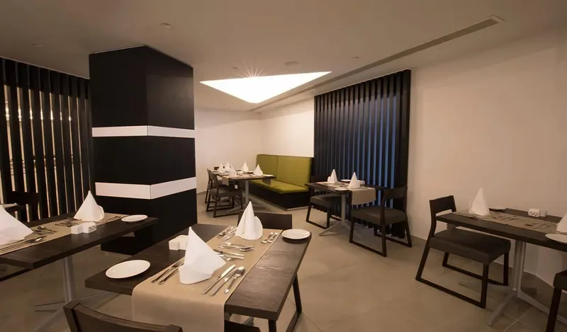 Evalena Beach Hotel