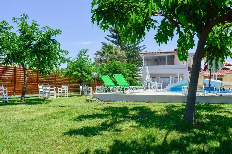 Dias Apartments