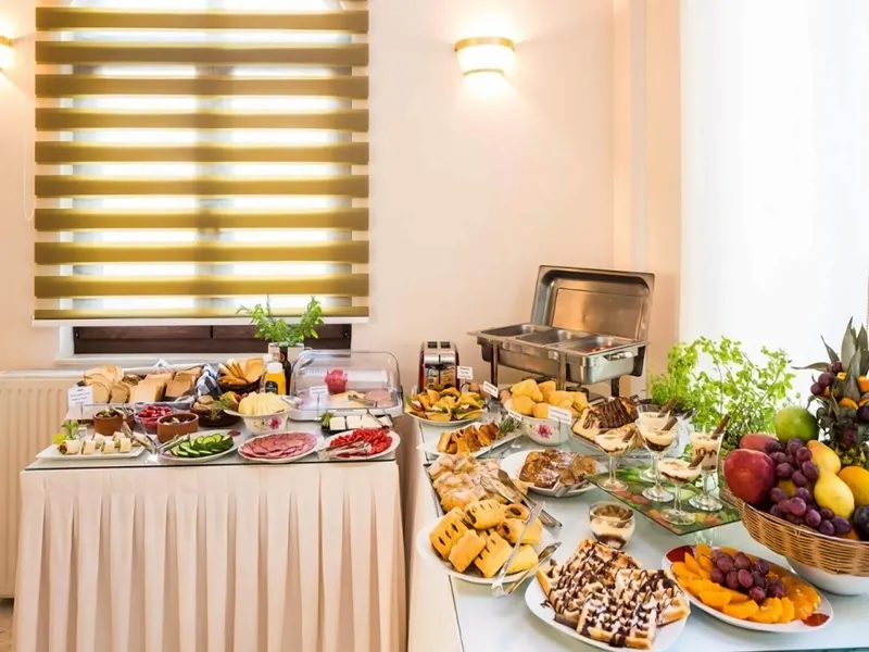 Eltina Hotel