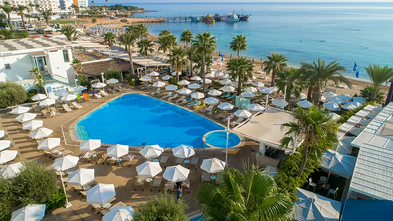 Vrissaki Beach Hotel