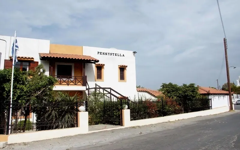 Pennystella Apartments