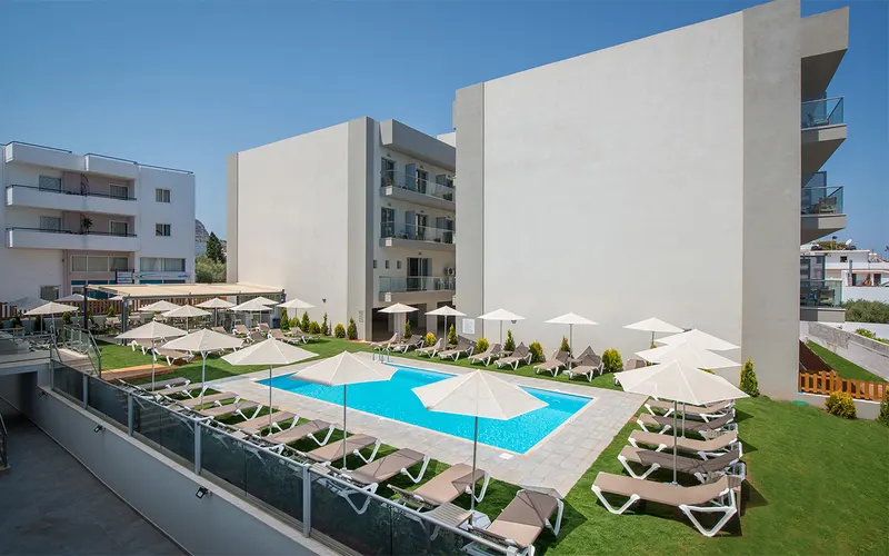 City Green Hotel (Adults Only 16+)
