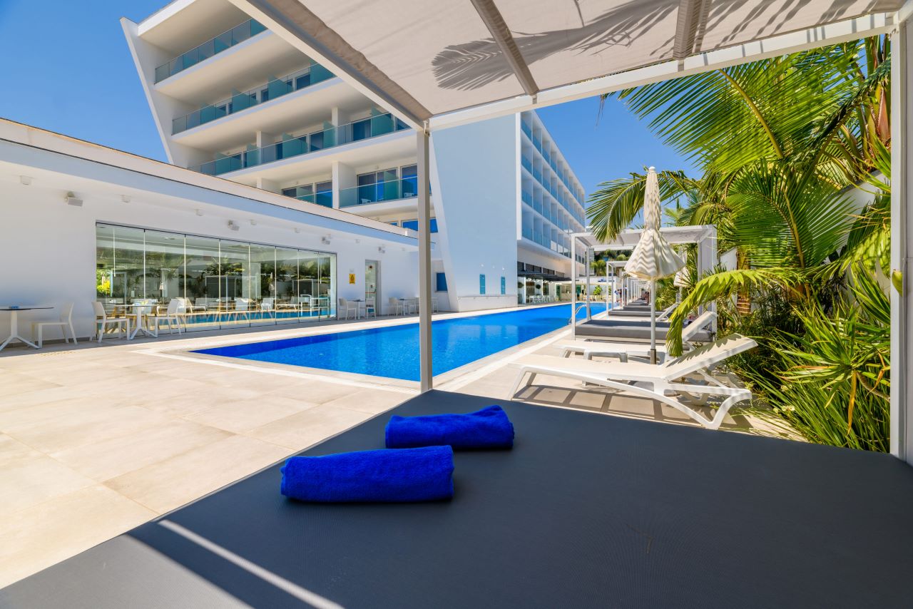 Tasia Maris Seasons Hotel (Adults Only 16+)