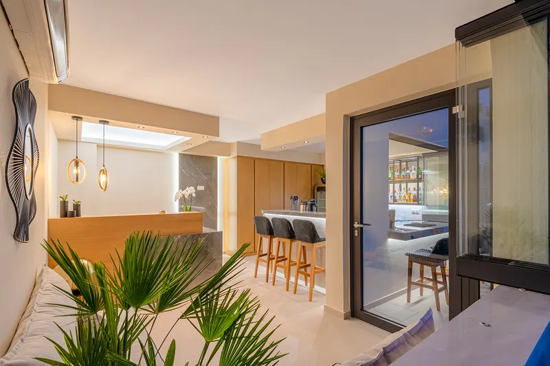 Minois Boutique Hotel