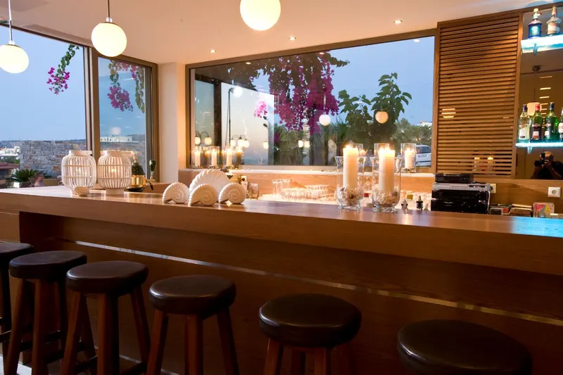 Maritimo Beach Hotel