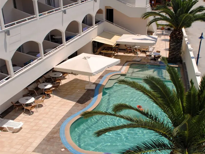 Polis Hotel