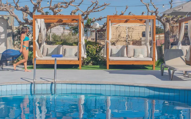 Dimitra Hotel & Apartments