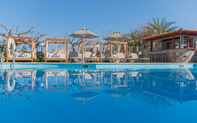 Dimitra Hotel & Apartments