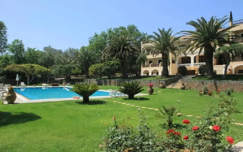 Fiori Hotel