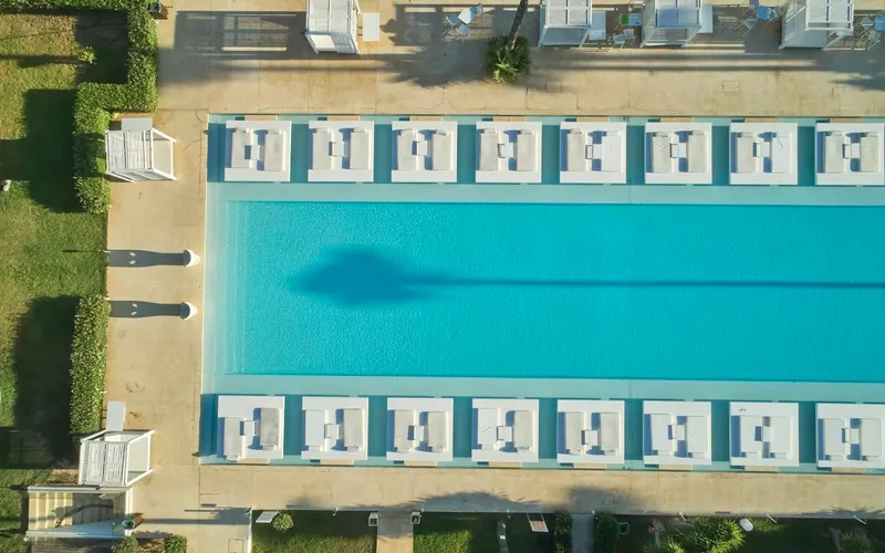 So White Club Resort