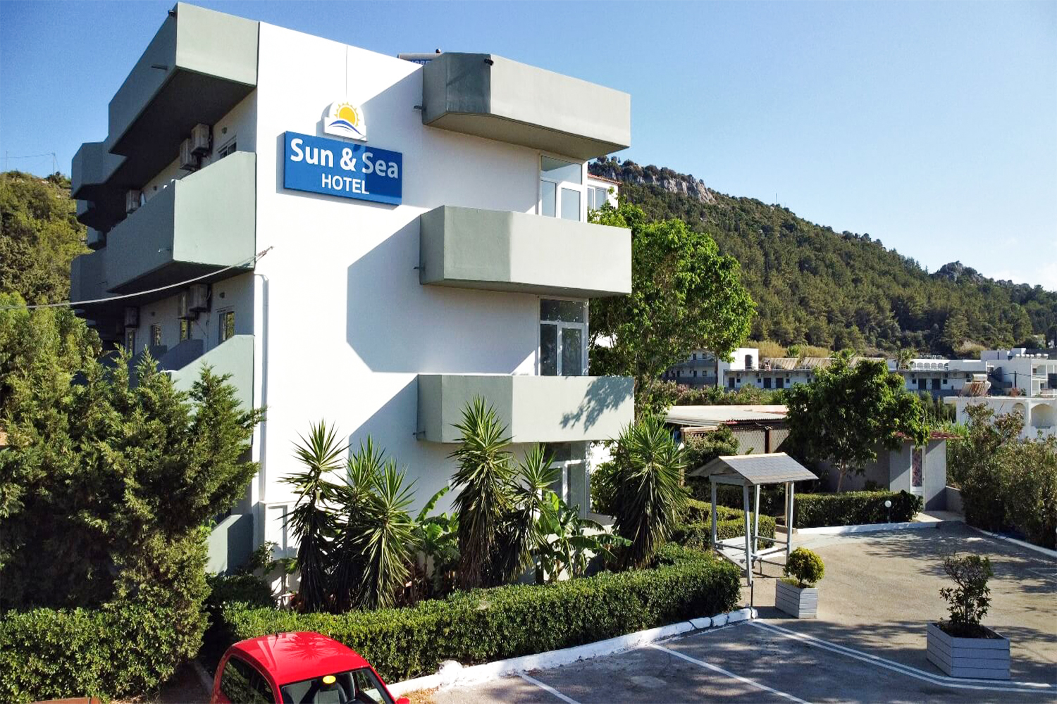 Sun and Sea Hotel