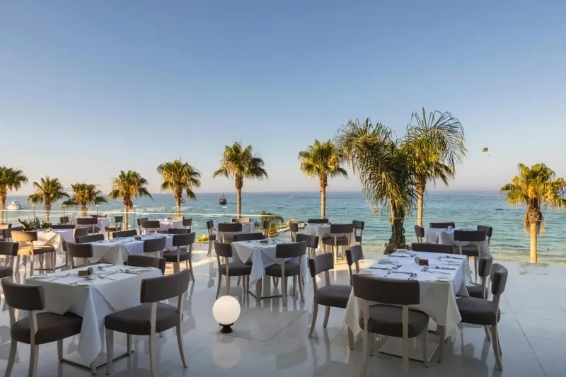Constantinos The Great Hotel