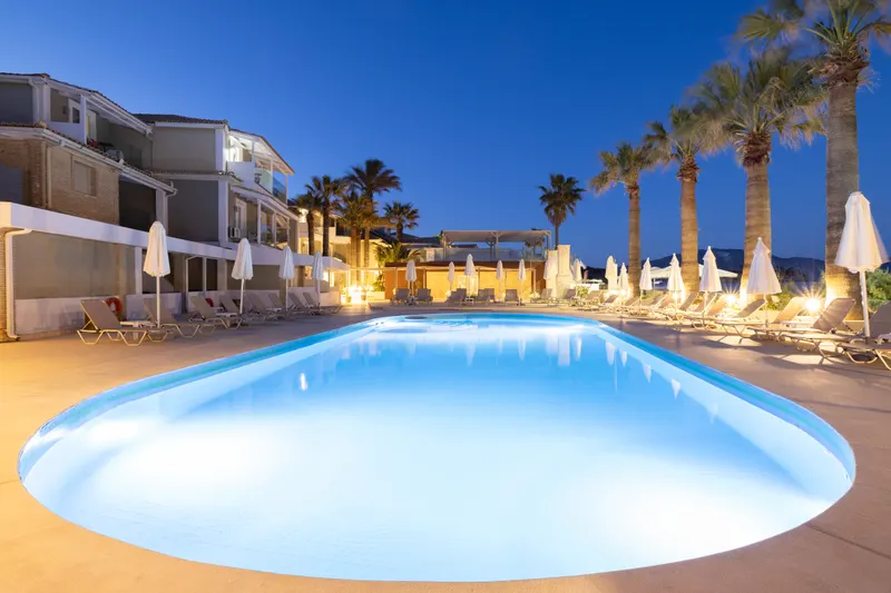 Cameo Beach Resort
