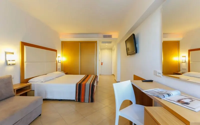 Sun Palace Hotel