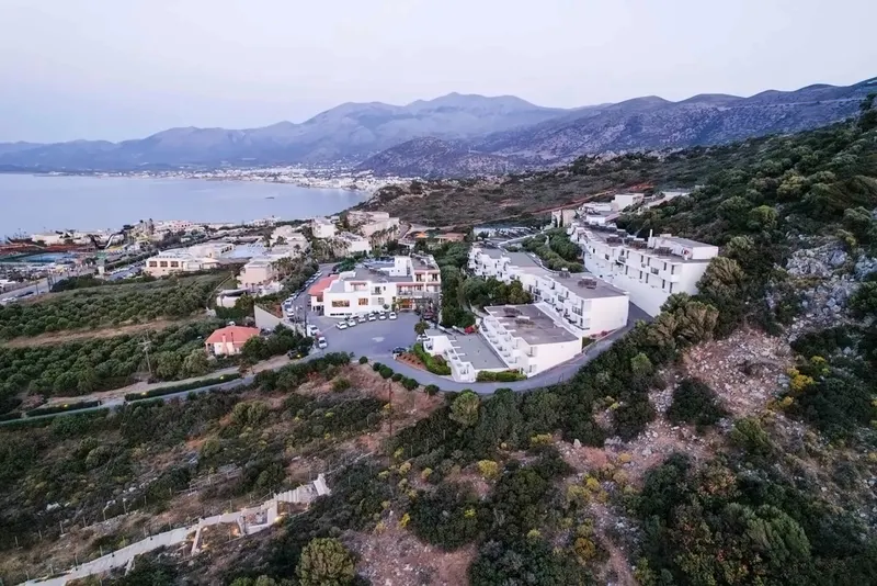 Semiramis Village Hotel