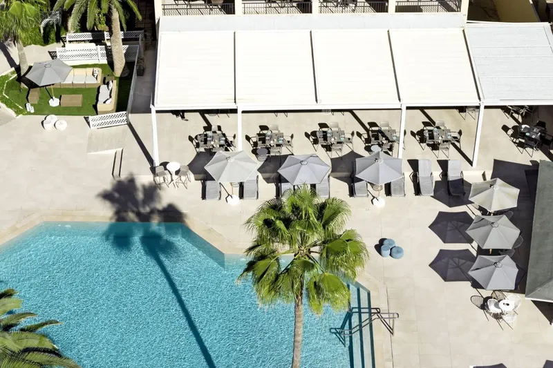 Atlantis Beach Hotel