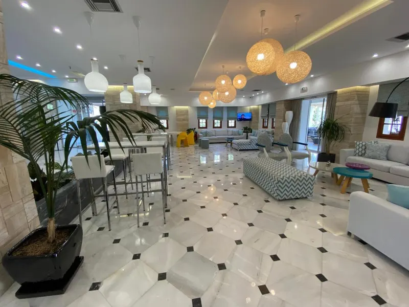COOEE Kyknos Beach Hotel & Bungalows
