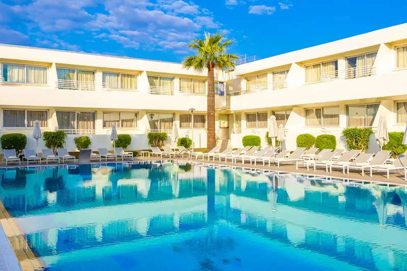 MelpoAntia Luxury Apartments and Suite