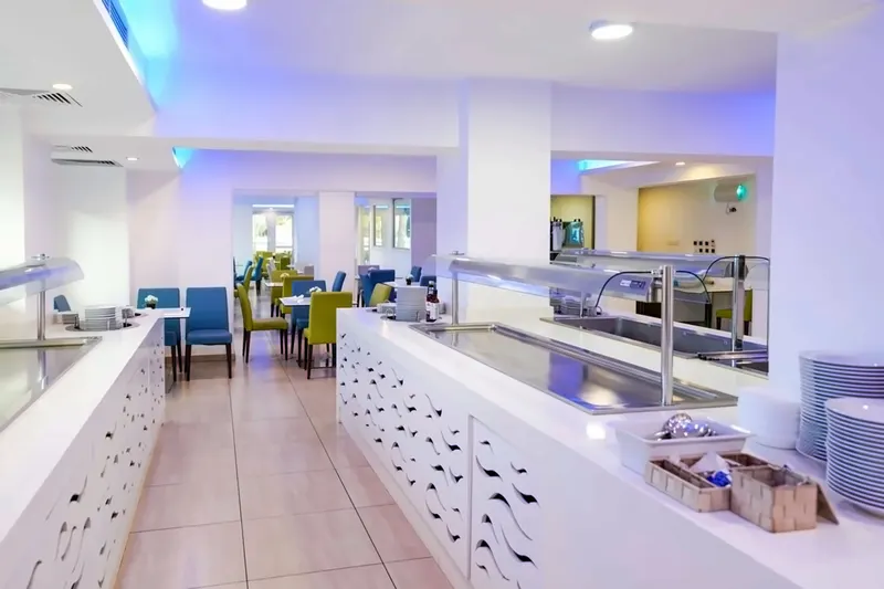 Captain Pier Hotel