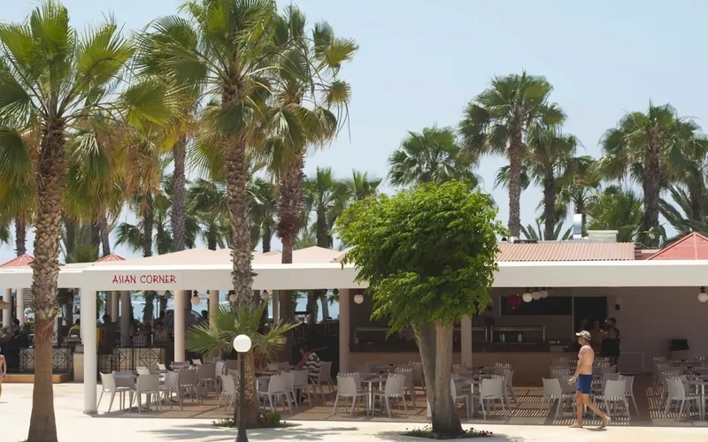 Louis Phaethon Beach Hotel