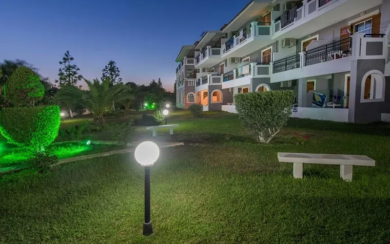 Golden Sun Hotel