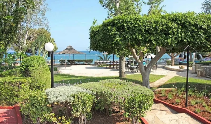 Poseidonia Beach Hotel