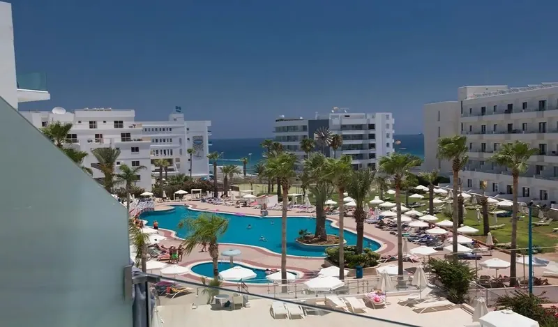 Tsokkos Beach Hotel