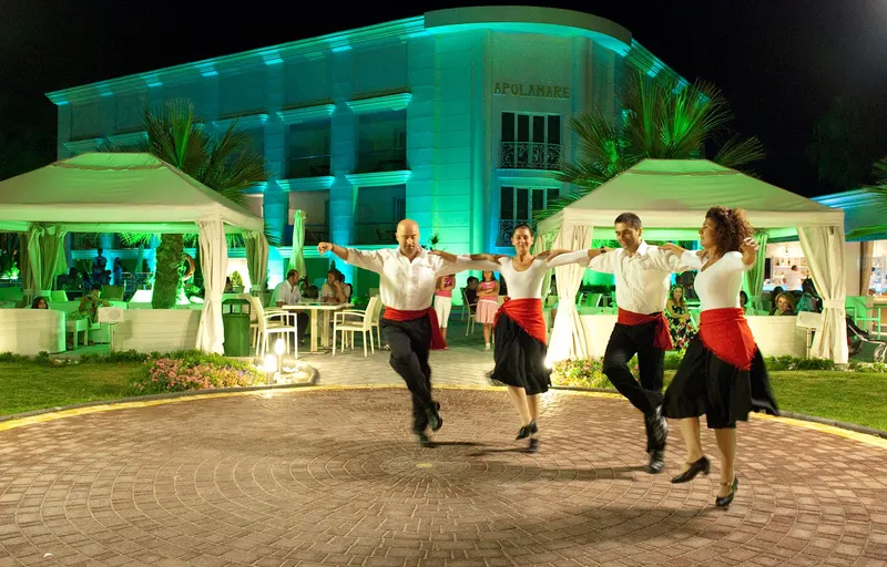 Apolamare Hotel