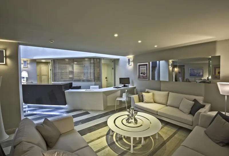 Swell Boutique Hotel