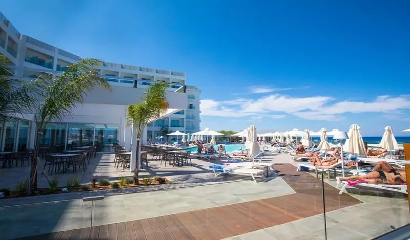 Evalena Beach Hotel