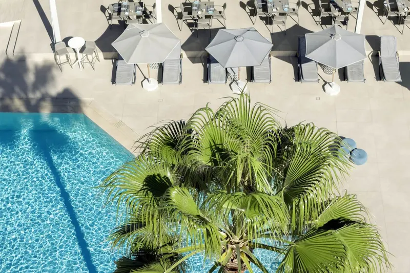 Atlantis Beach Hotel