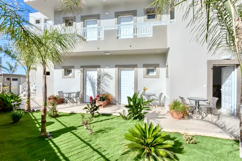 Amara Sea Side Hotel