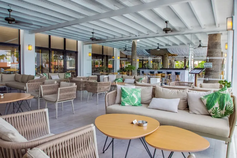 Cavo Maris Beach Hotel