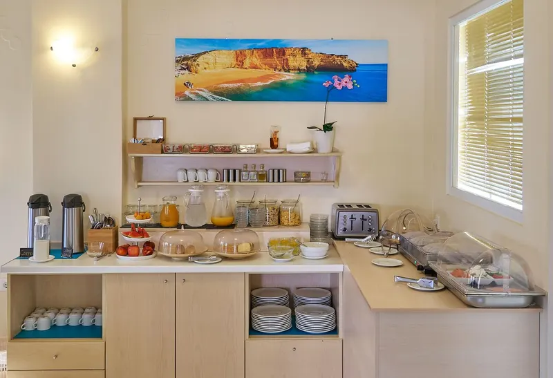 Apollon Hotel Apartments